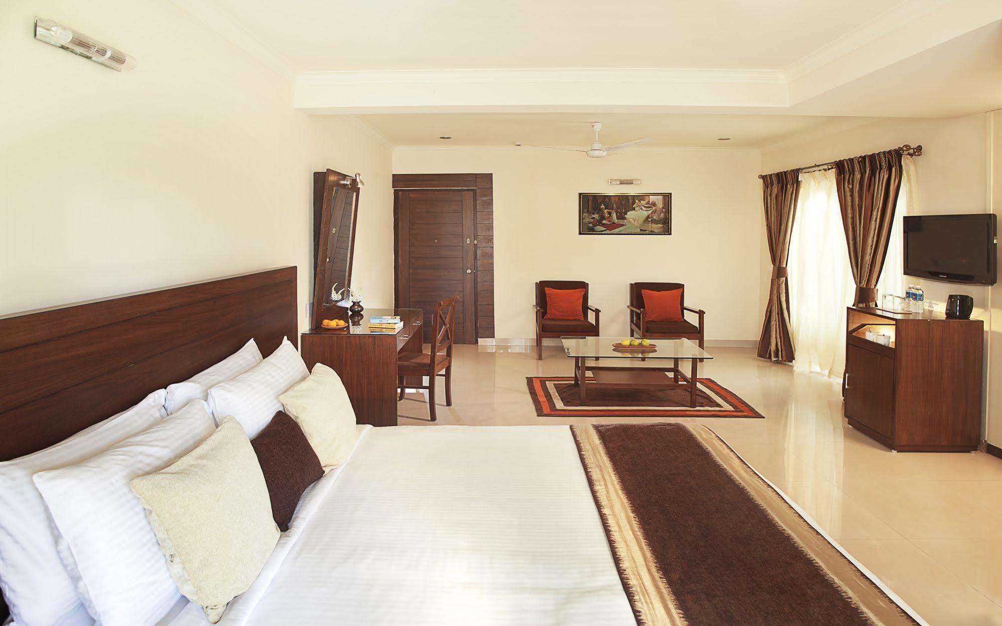 Crystal By Morpho, Goa Villagio Betalbatim